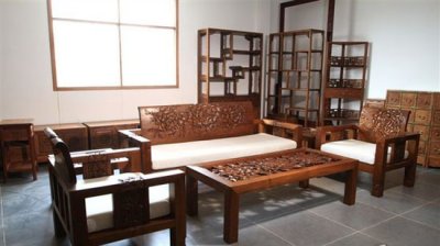 核桃木家具的優(yōu)缺點(diǎn)，核桃木家具如何保養(yǎng)?