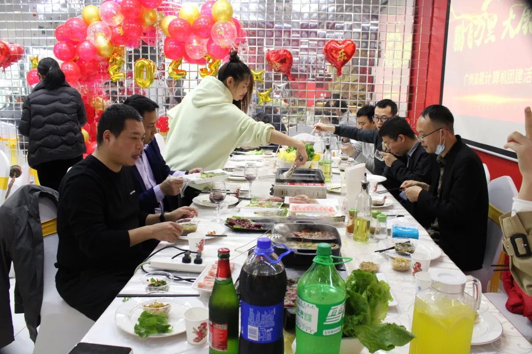 凝心聚力，蓄勢待發(fā)|高能計算機春日團建，讓我們“轟趴”起來！(圖6)